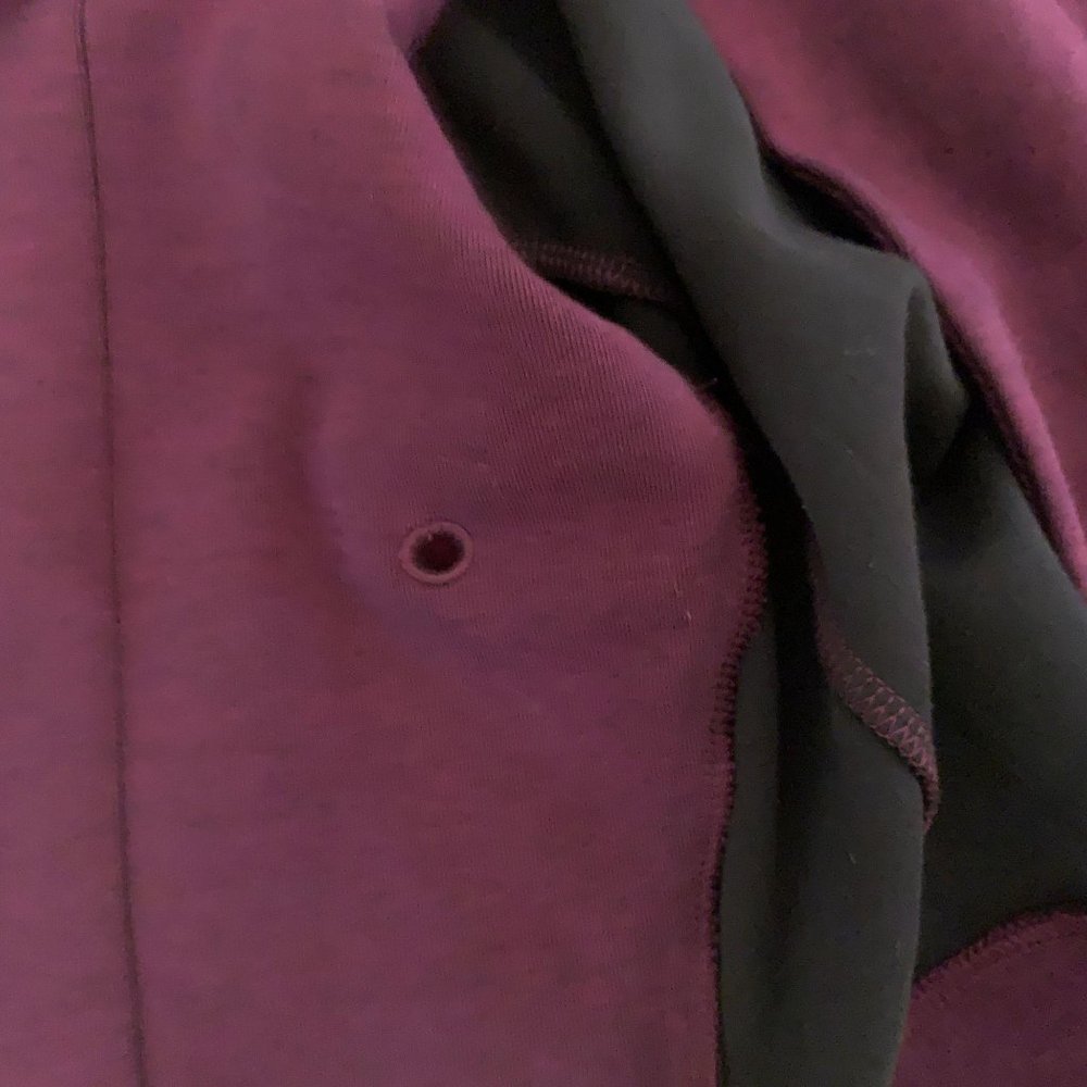 Nike Tech Fleece Women’s Vest Hoodie Rare Plum Sm. - Picture 6 of 12